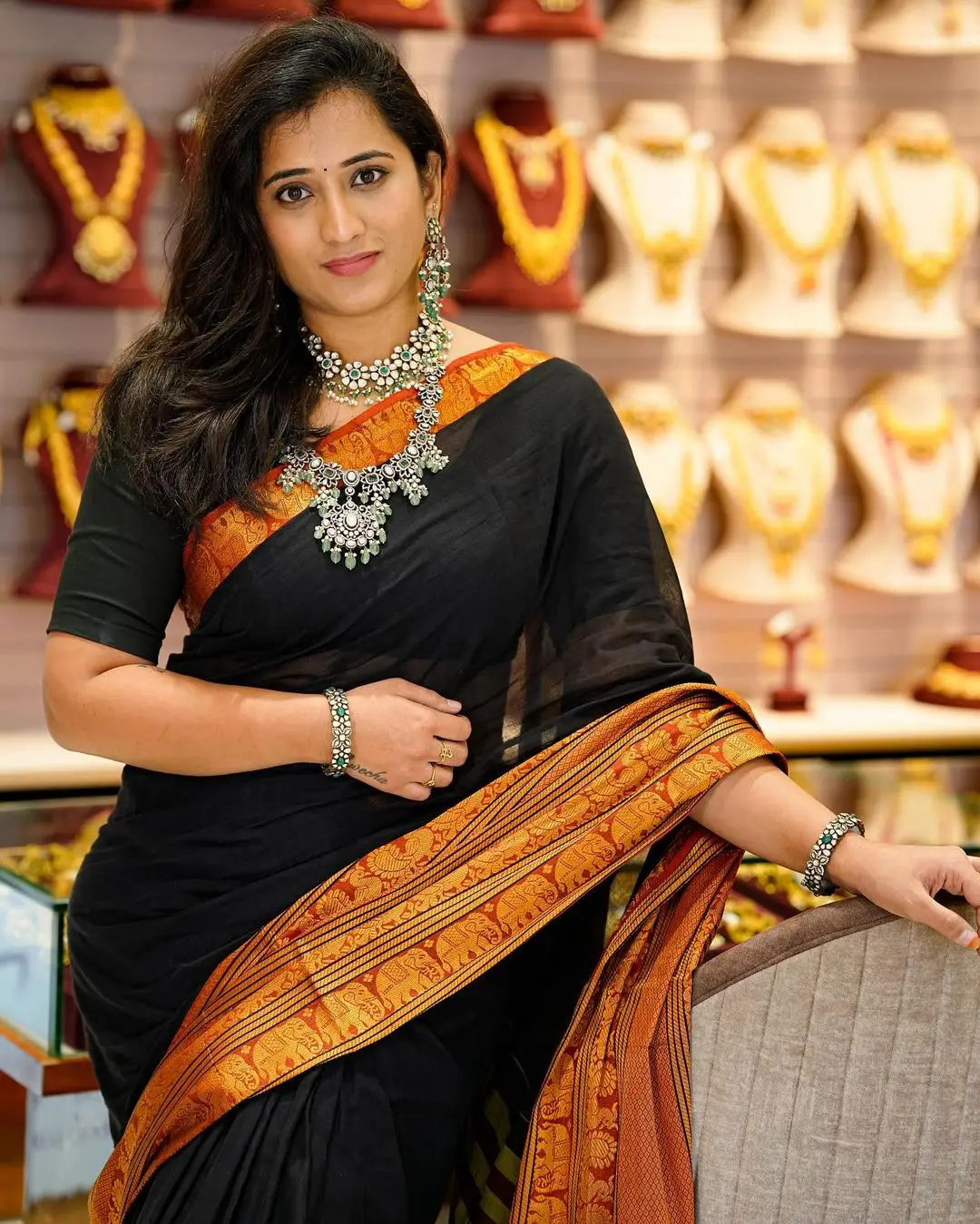 TELUGU ACTRESS VIRAAJITA IN BEAUTIFUL BLACK SAREE BLOUSE